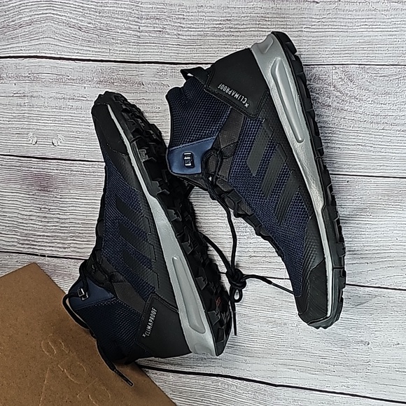 NWT adidas 8.5 outdoor Terrex Mid ClimaProof Snow boots - Picture 4 of 6